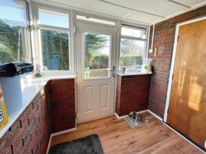 Side Porch- click for photo gallery